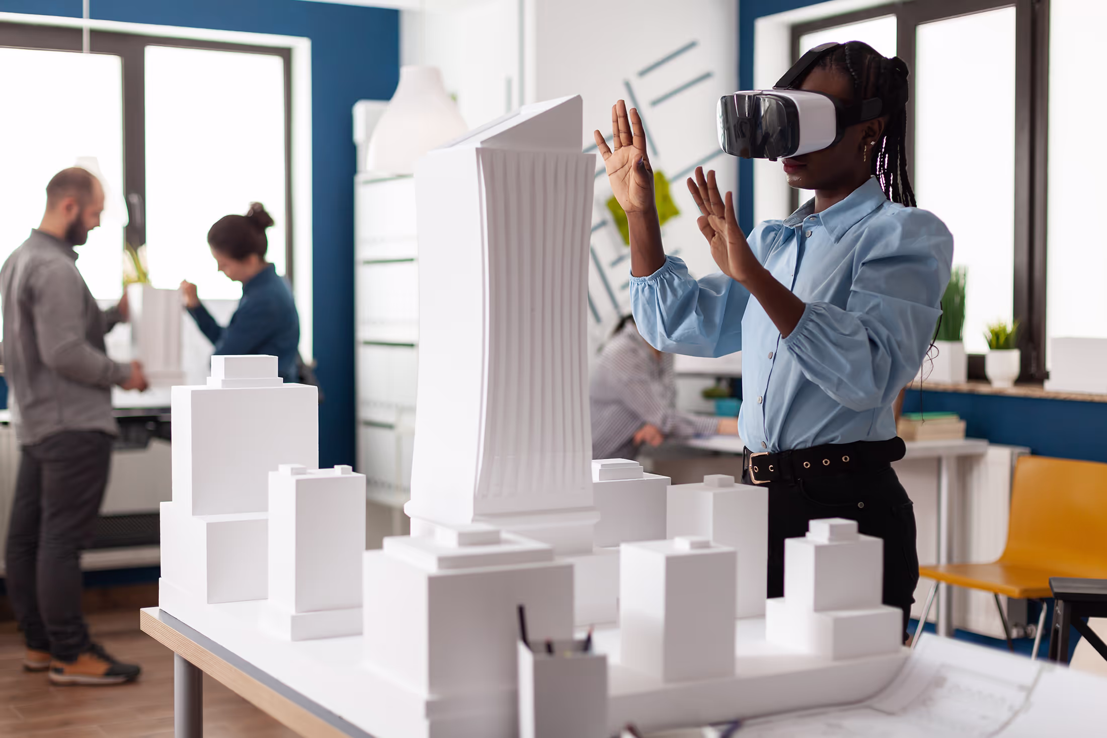 Virtual Reality and Augmented Reality in Construction
